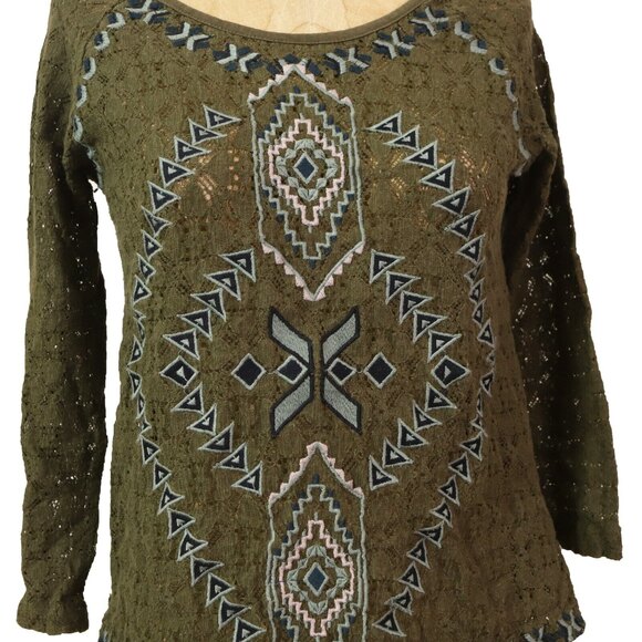 Free People Aztec Embroidered Crop Top Size S Crochet Knit Green EUC A3 - Picture 5 of 5